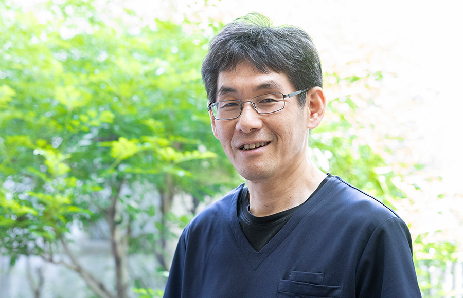 院長 伊藤 中Ito Ataru
